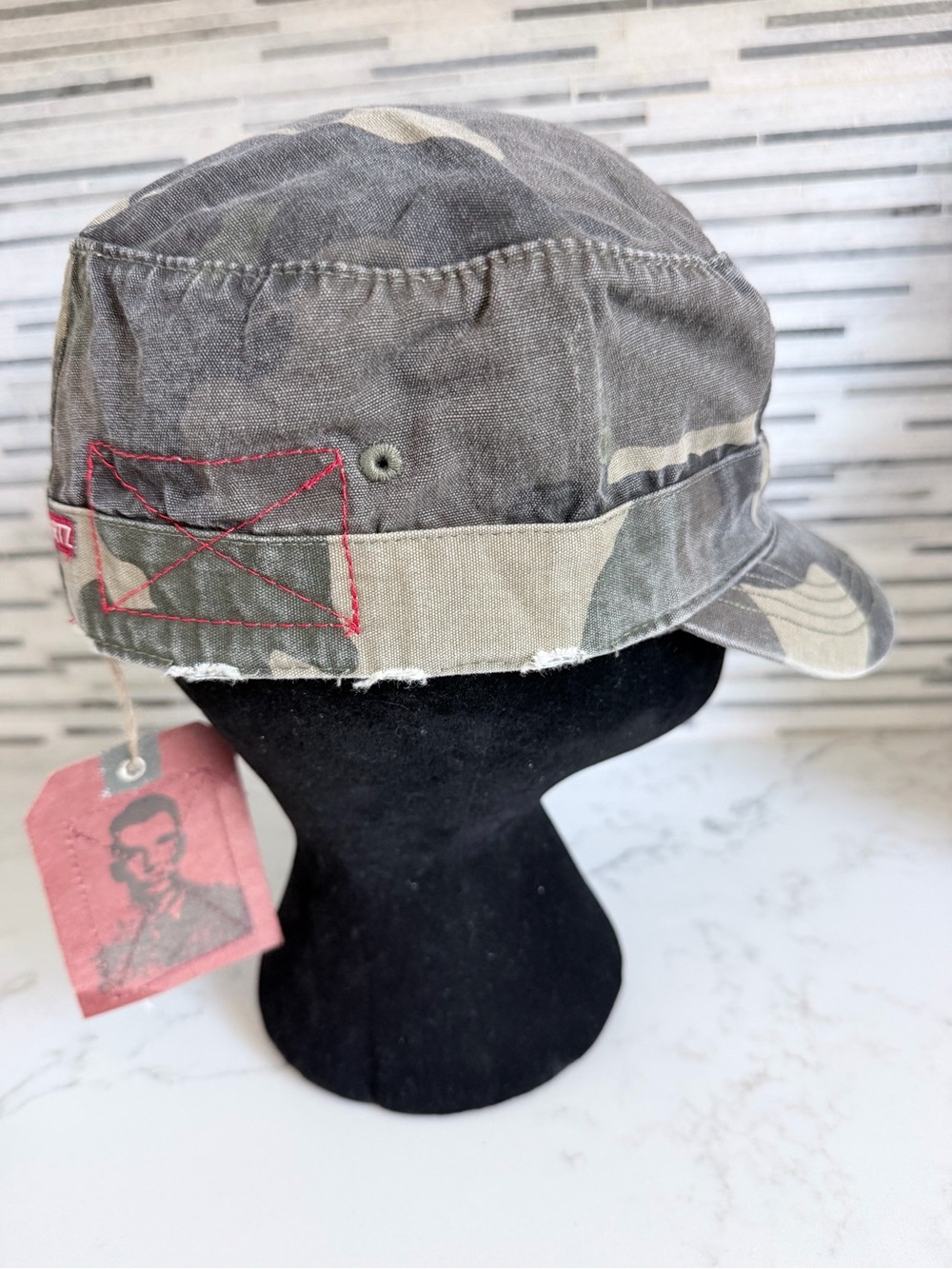 Vintage Kurtz Camo Cap with Pink Rhinestone Logo size 7 - Picture 5 of 8